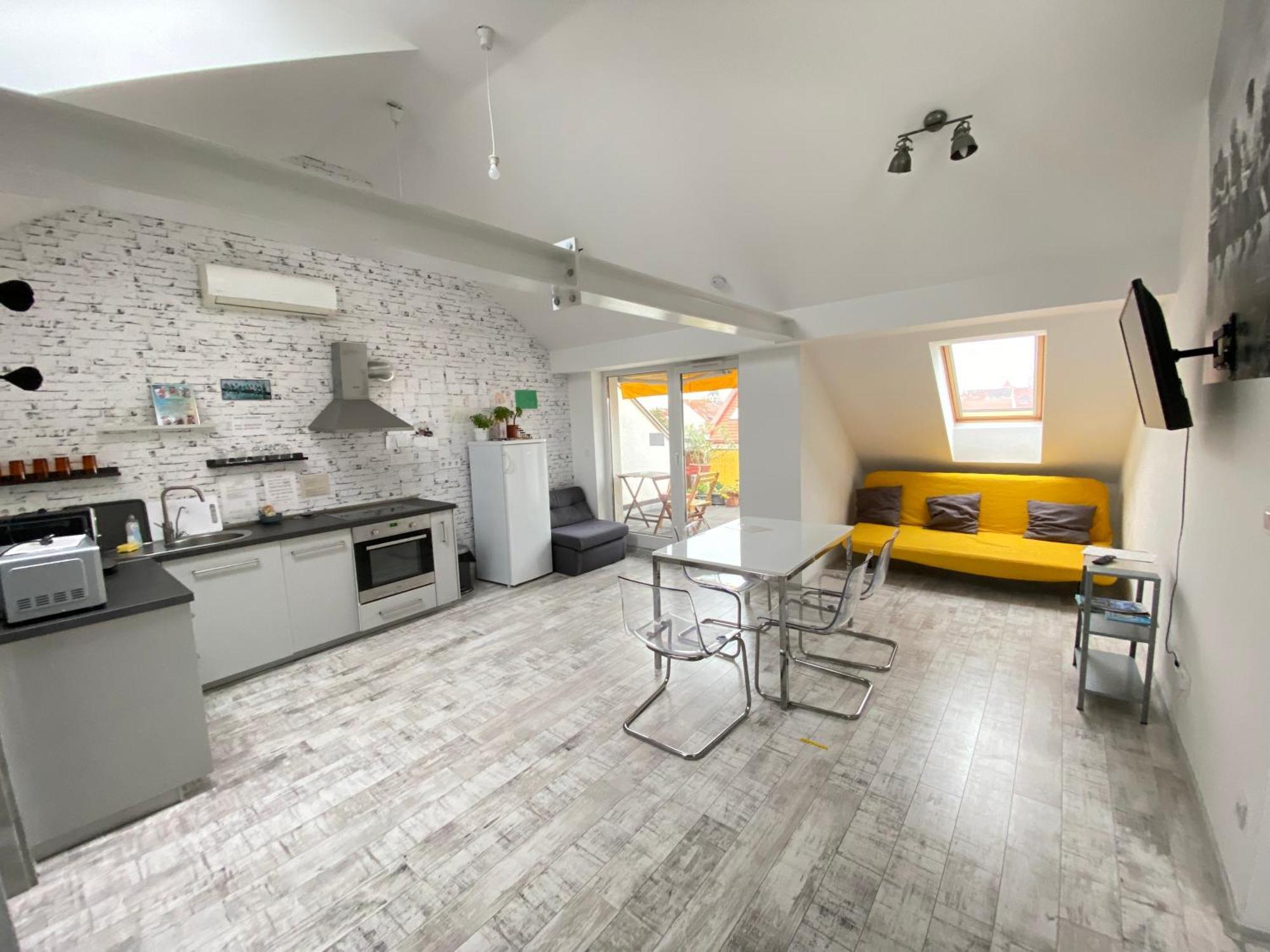 8X8 Tetoter Apartman Σέγκεντ Εξωτερικό φωτογραφία